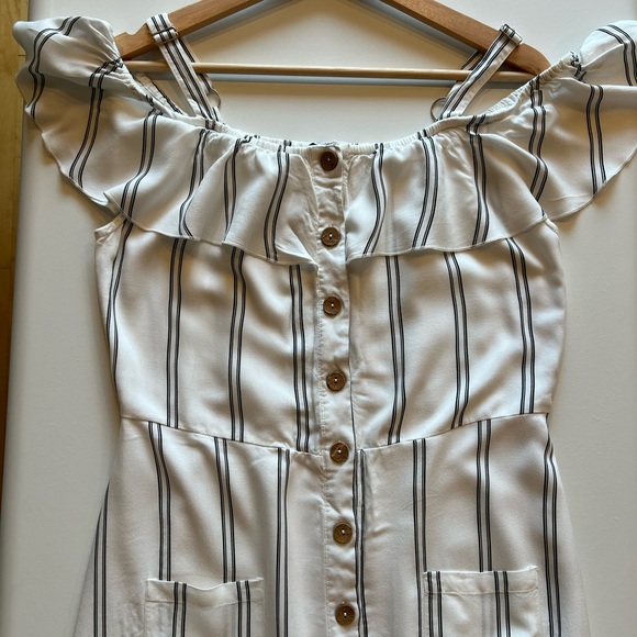 Striped Button Up Off The Shoulder Dress Women’s M - Picture 6 of 8